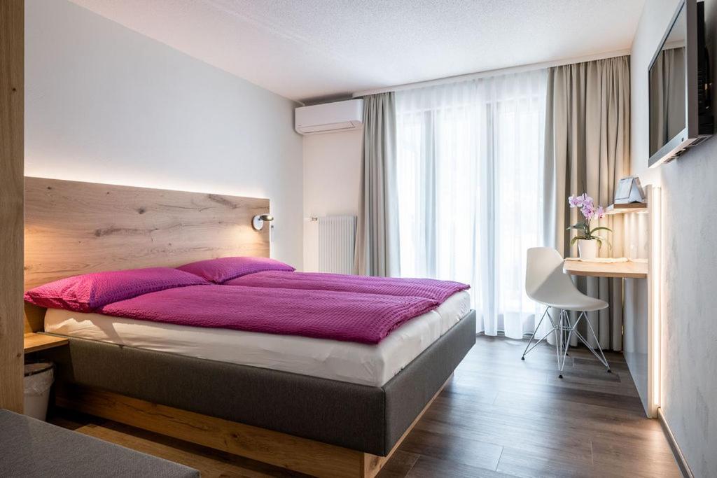 Brigerbad Hotel Zur Traube מראה חיצוני תמונה