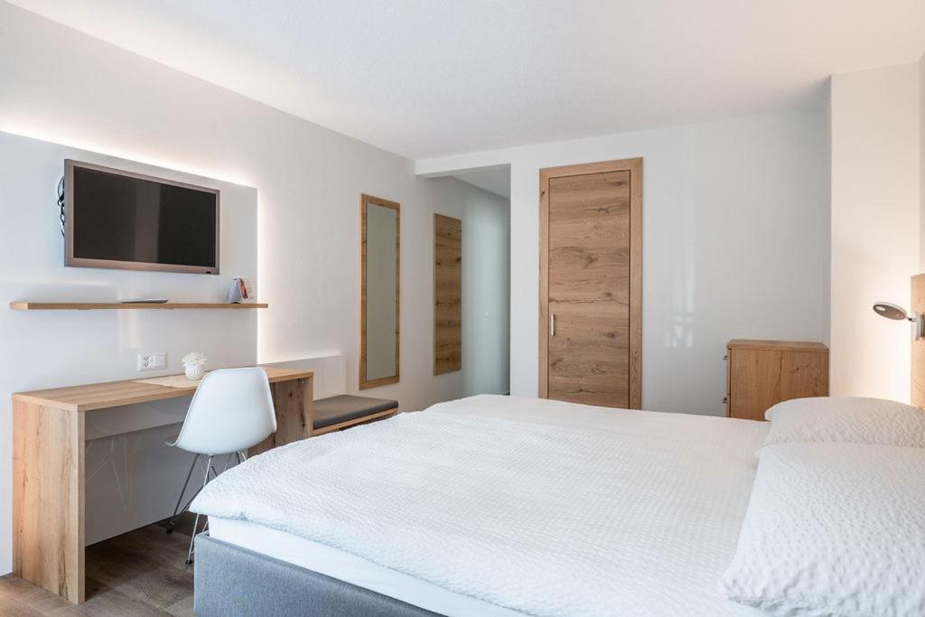 Brigerbad Hotel Zur Traube מראה חיצוני תמונה